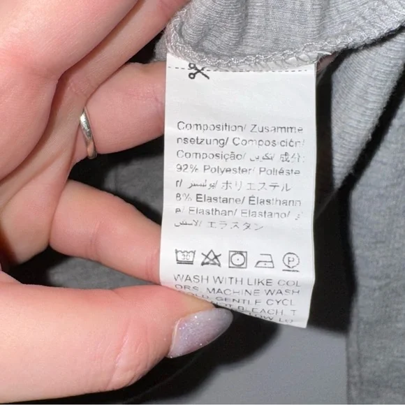 SHEIN | Cropped Ribbed Vneck Long Sleeve Tee In Grey Size Medium - Picture 5 of 5